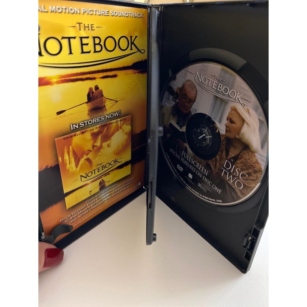 The Notebook DVD - Picture 3 of 3